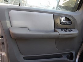 2205 Ford Expedition XLT Silver 5.4L AT 2WD #F22061